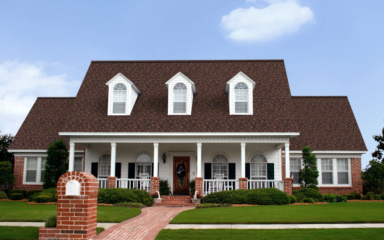 TDD_Brownwood_RGB_house_full_sky