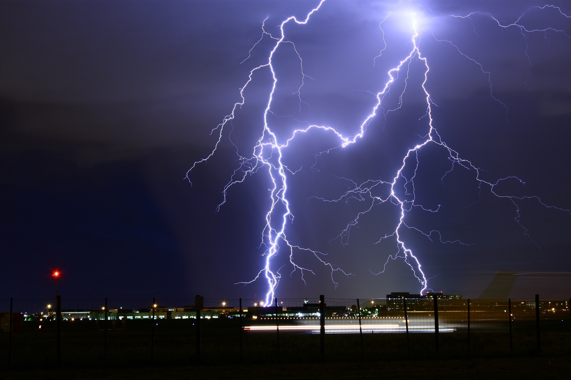 storm-in-city